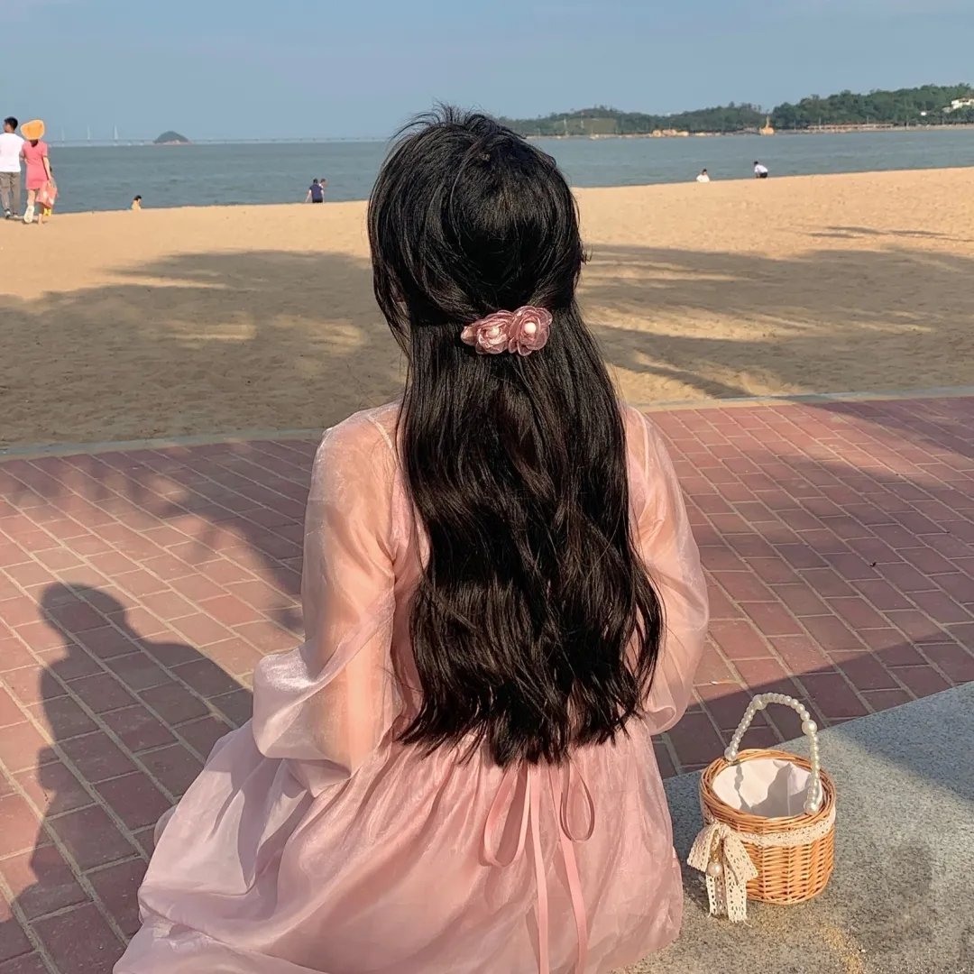 来自过去的女孩