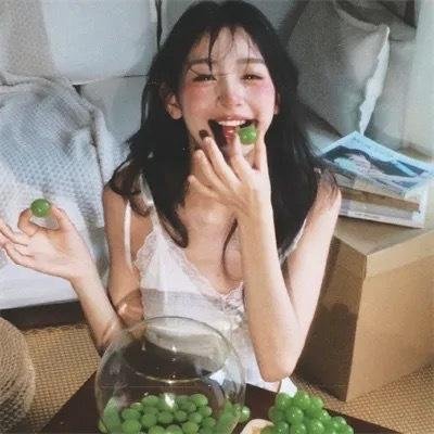 玉女桃花半夜开